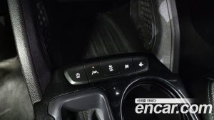 ChevroletGMDaewoo Trailblazer 1.3 Turbo 2WD 2021 года из Южной Кореи