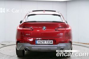 BMW X4 xDrive20i M Sport X 2021 года из Южной Кореи