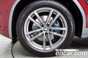 BMW X4 xDrive20i M Sport X 2021 года из Южной Кореи