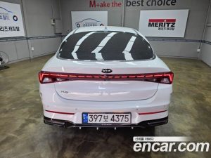 Kia K5 2.0 2021 года из Южной Кореи