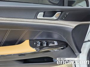 Kia K5 2.0 2021 года из Южной Кореи