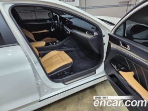 Kia K5 2.0 2021 года из Южной Кореи
