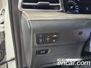 Kia K5 2.0 2021 года из Южной Кореи