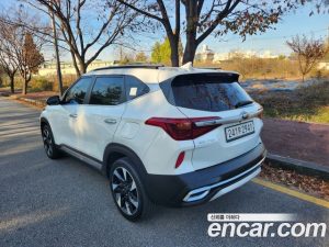 Kia Seltos Дизель 1.6 2WD 2021 года из Южной Кореи