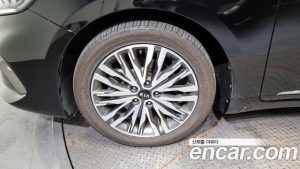 Kia K7 2.5 GDI Noblesse 2020 года из Южной Кореи