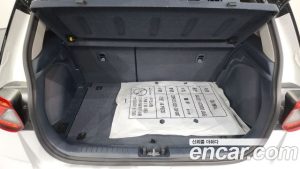 Hyundai Venue 1.6 Modern 2020 года из Южной Кореи