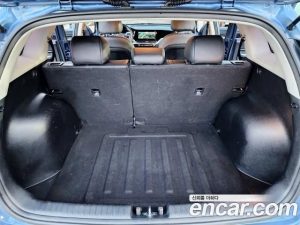 Kia Niro 1.6 HEV 2021 года из Южной Кореи