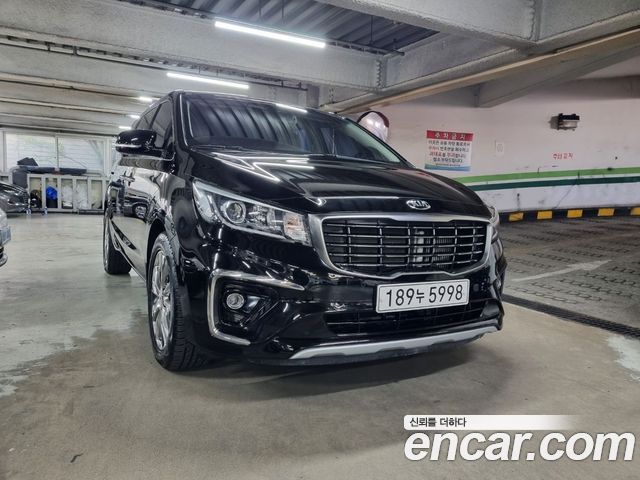 Kia Carnival 9-Seater Prestige 2020 года из Кореи