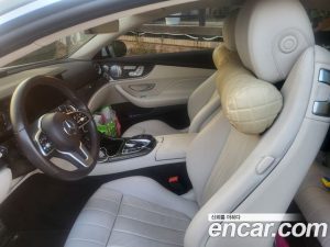 Mercedes-Benz E-Class E450 4MATIC Coupe 2020 года из Южной Кореи