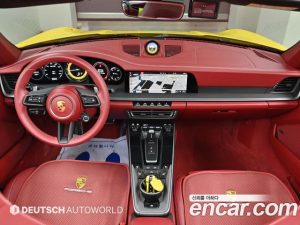 Porsche 911 CARRERA 4 Cabriolet 2021 года из Южной Кореи