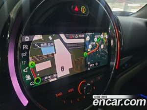 Mini Countryman Savile Row Edition 2020 года из Южной Кореи
