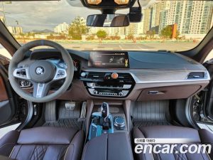 BMW 5-Series 520d xDrive M Sport Plus 2020 года из Южной Кореи