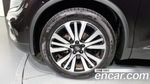 Renault-KoreaSamsung QM6 2.0 GDe Premiere 2WD 2020 года из Южной Кореи