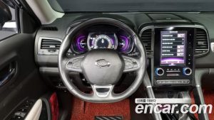Renault-KoreaSamsung QM6 2.0 GDe Premiere 2WD 2020 года из Южной Кореи