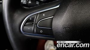 Renault-KoreaSamsung QM6 2.0 GDe Premiere 2WD 2020 года из Южной Кореи