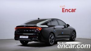 Kia K5 2.0 2021 года из Южной Кореи