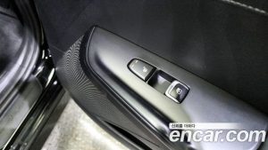 Kia K5 2.0 2021 года из Южной Кореи