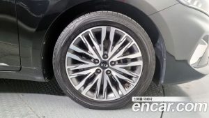 Kia K7 3.0 GDI Noblesse 2020 года из Южной Кореи