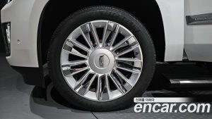 Cadillac Escalade 6.2 ESV 2020 года из Южной Кореи