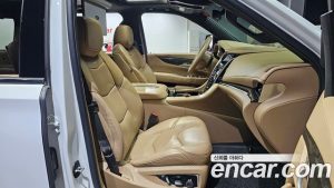 Cadillac Escalade 6.2 ESV 2020 года из Южной Кореи