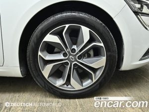 Renault-KoreaSamsung SM6 2.0 GDe LE 2020 года из Южной Кореи