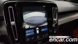 Volvo XC40 B4 R-디자인 2021 года из Южной Кореи