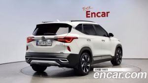 Kia Seltos Бензин 1.6 Turbo 4WD 2022 года из Южной Кореи