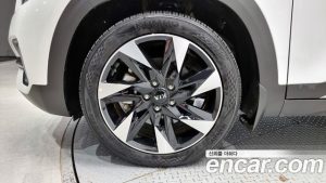 Kia Seltos Бензин 1.6 Turbo 4WD 2022 года из Южной Кореи