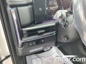 Hyundai Santafe Бензин 2.5T 4WD 2024 года из Южной Кореи