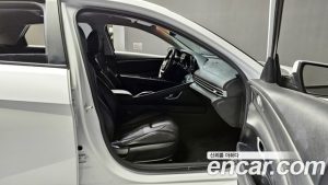 Hyundai AVANTE 1.6 2021 года из Южной Кореи