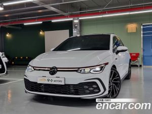 Volkswagen Golf 2.0 GTI 2023 года из Южной Кореи