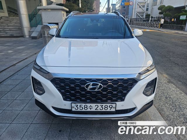 Hyundai Santafe Дизель 2.0 2WD 2020 года из Кореи