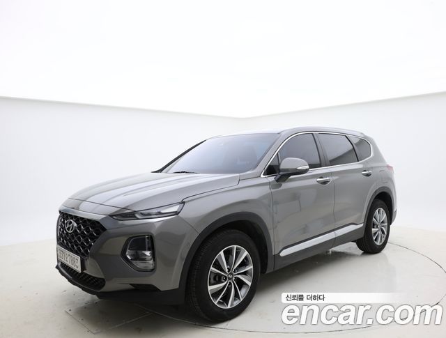 Hyundai Santafe Дизель 2.0 2WD 2020 года из Кореи
