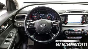Kia Sorento Дизель 2.0 2WD 2020 года из Южной Кореи