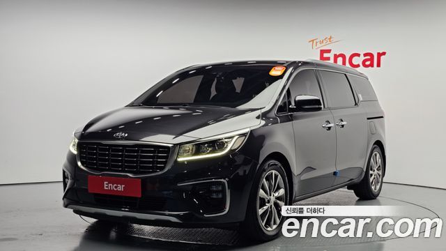 Kia Carnival 9-Seater Noblesse Special 2020 года из Кореи