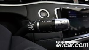 Land Rover Range Rover Evoque D180 SE 2020 года из Южной Кореи