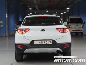 Kia Stonic 1.4 2020 года из Южной Кореи