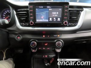 Kia Stonic 1.4 2020 года из Южной Кореи