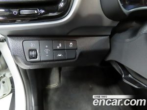 Kia Stonic 1.4 2020 года из Южной Кореи