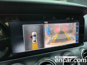 Mercedes-Benz E-Class E220d Avantgarde 2020 года из Южной Кореи