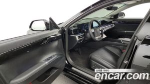 Hyundai Grandeur Calligraphy 2023 года из Южной Кореи