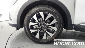Renault-KoreaSamsung XM3 1.6 GTe RE 2023 года из Южной Кореи