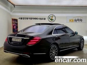 Mercedes-Benz S-Class S560L 4MATIC 2020 года из Южной Кореи