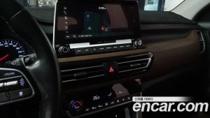 Kia Seltos Бензин 1.6 Turbo 2WD 2020 года из Южной Кореи