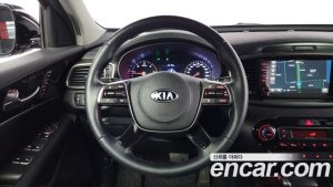Kia Sorento Дизель 2.0 2WD 2020 года из Южной Кореи