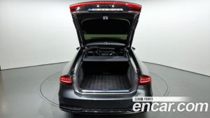 Audi A7 45 TDI 4WD Premium 2020 года из Южной Кореи