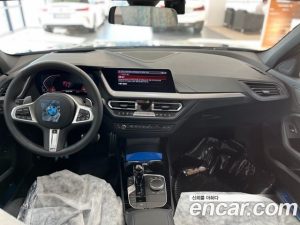 BMW 1-Series 120i M Sport 2023 года из Южной Кореи