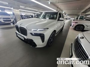 BMW X7 xDrive 40d M Sport 6인승 2024 года из Южной Кореи