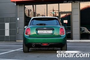 Mini Cooper 5Door HIGH 2020 года из Южной Кореи