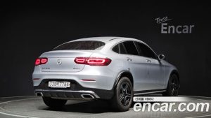 Mercedes-Benz GLC-Class GLC300 4MATIC Coupe 2020 года из Южной Кореи